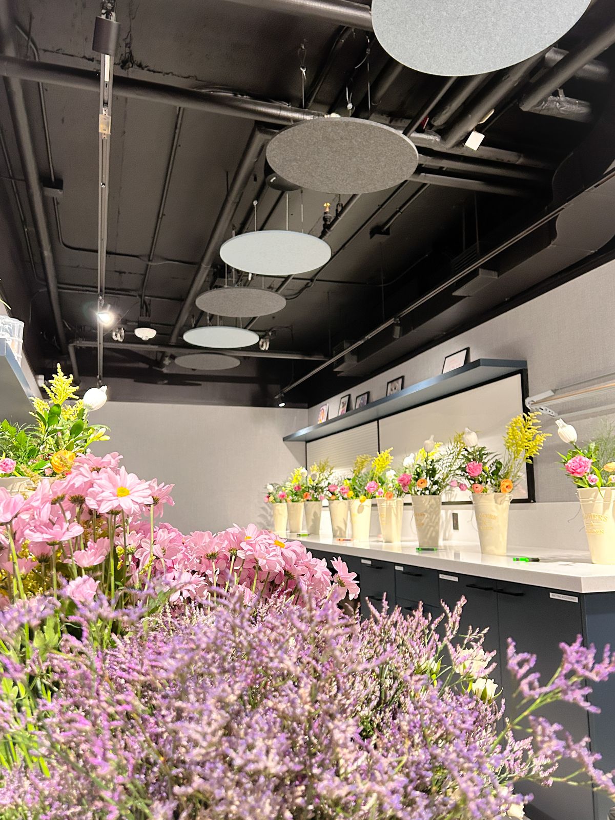 Build Your Bouquet Workshop at Maddox - May 2025