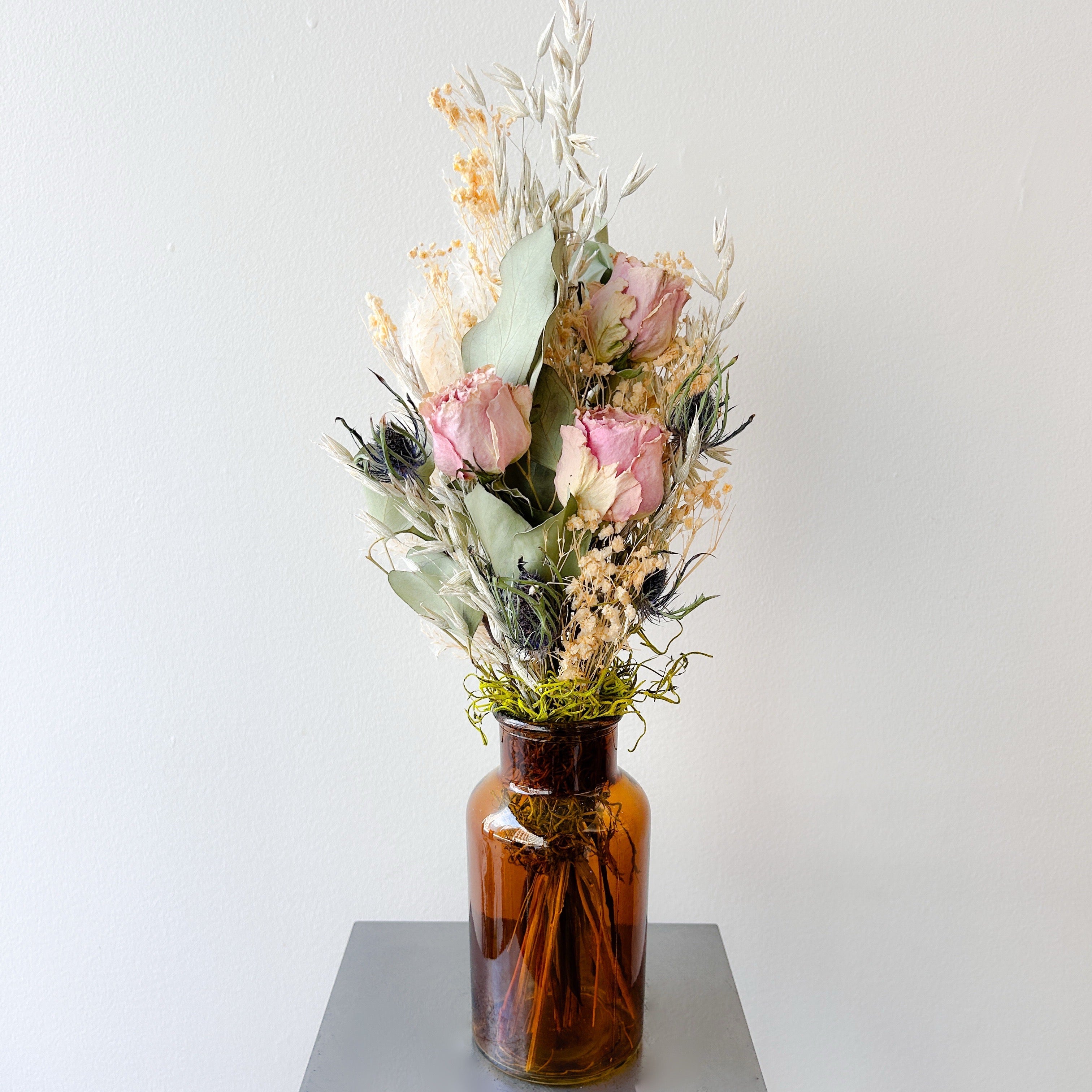 Dried arrangement - interior design