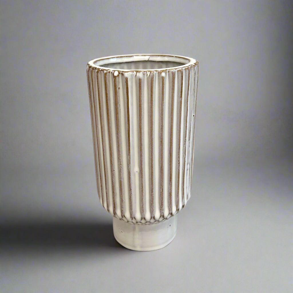 Ceramic vase
