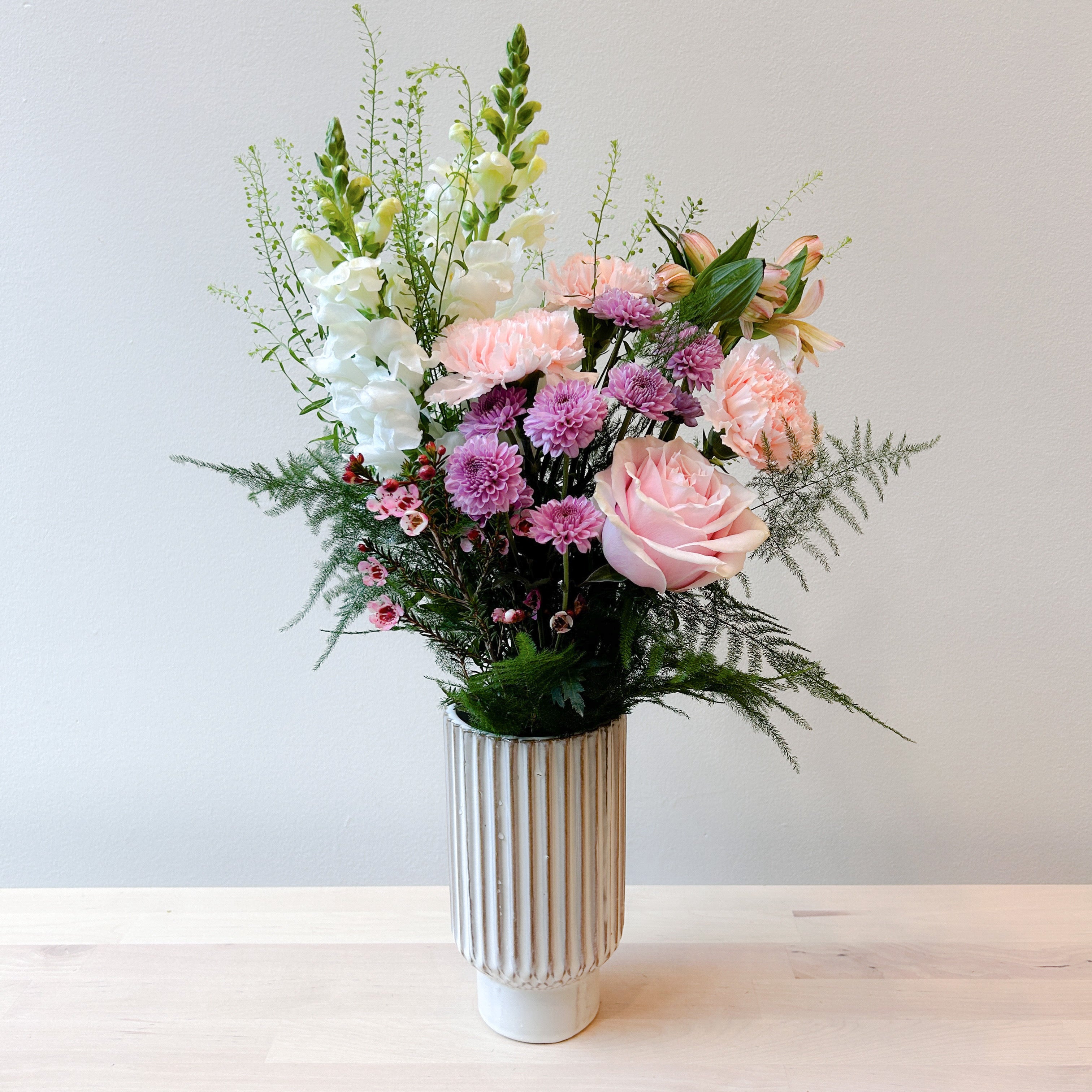Pastel Tones Bouquet Subscription